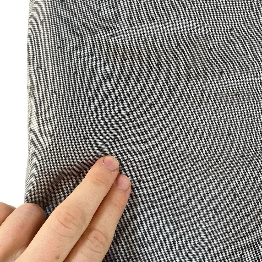 Banana Republic Men's Size 32 Aiden‎ Short Gray Houndstooth Mini Dot 100% Cotton